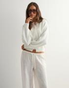 Nelly - Hvid - Fuzzy Knit Cardigan
