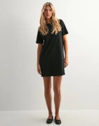 Only - Sort - Onlmay S/S June Dress Jrs Noos