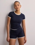 Nelly - Blå - Contrast Seam Shorts