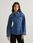 Malina - Blå - Anthea Fitted Waist Denim Shirt