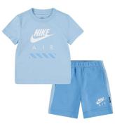 Nike ShortssÃ¦t - T-shirt/Shorts - University Blue